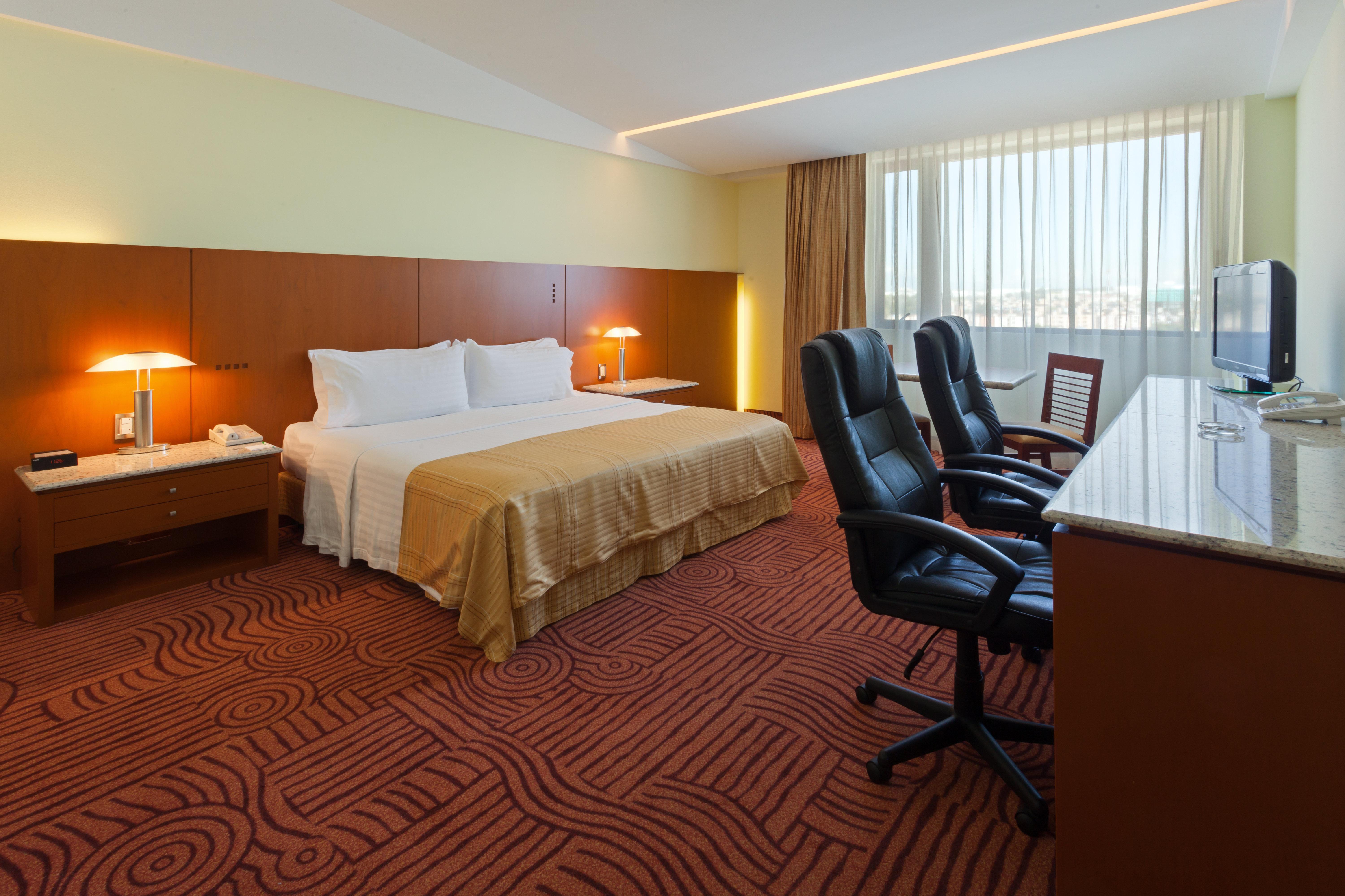 Holiday Inn Puebla Finsa By Ihg Εξωτερικό φωτογραφία