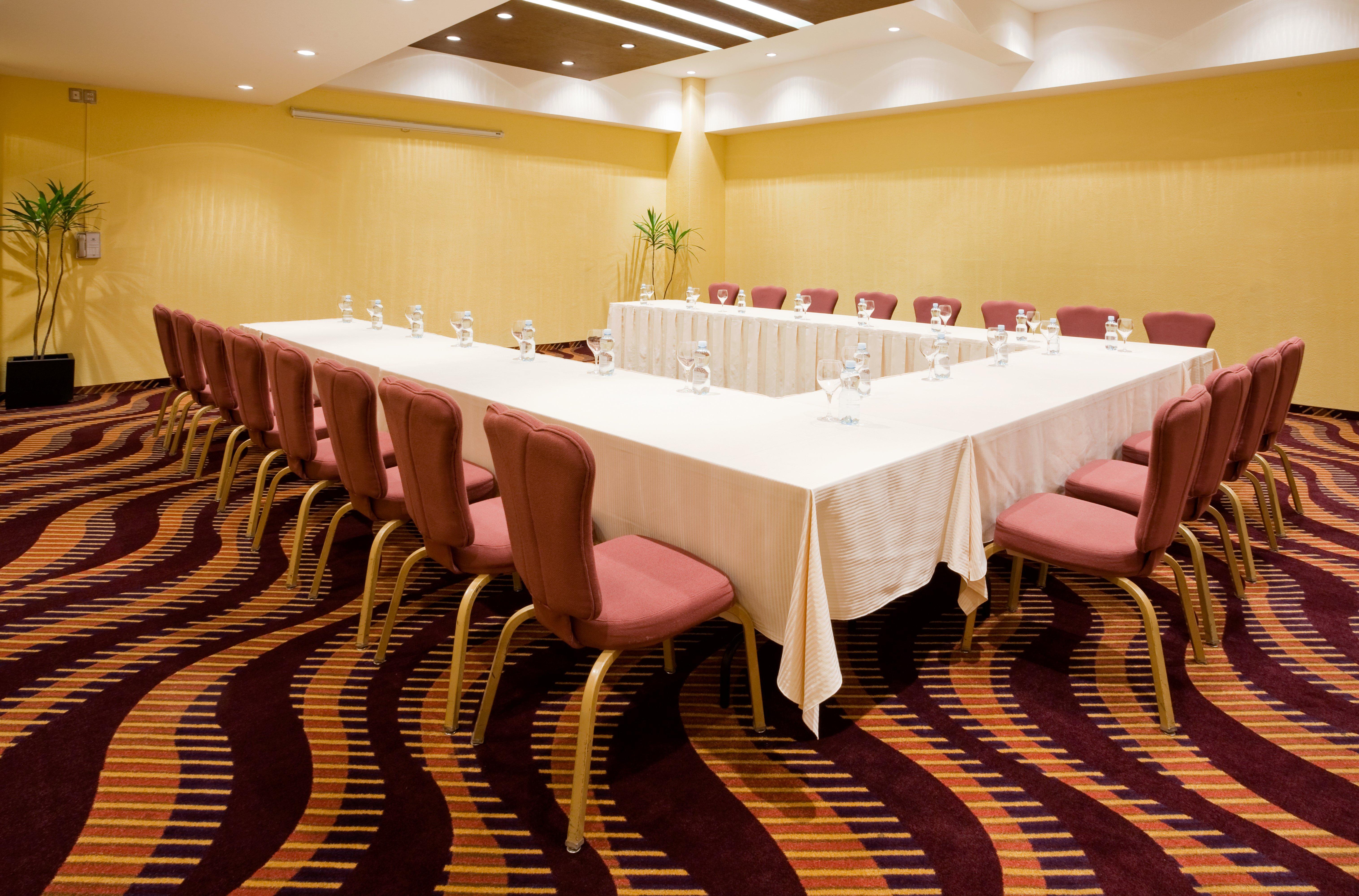 Holiday Inn Puebla Finsa By Ihg Εξωτερικό φωτογραφία
