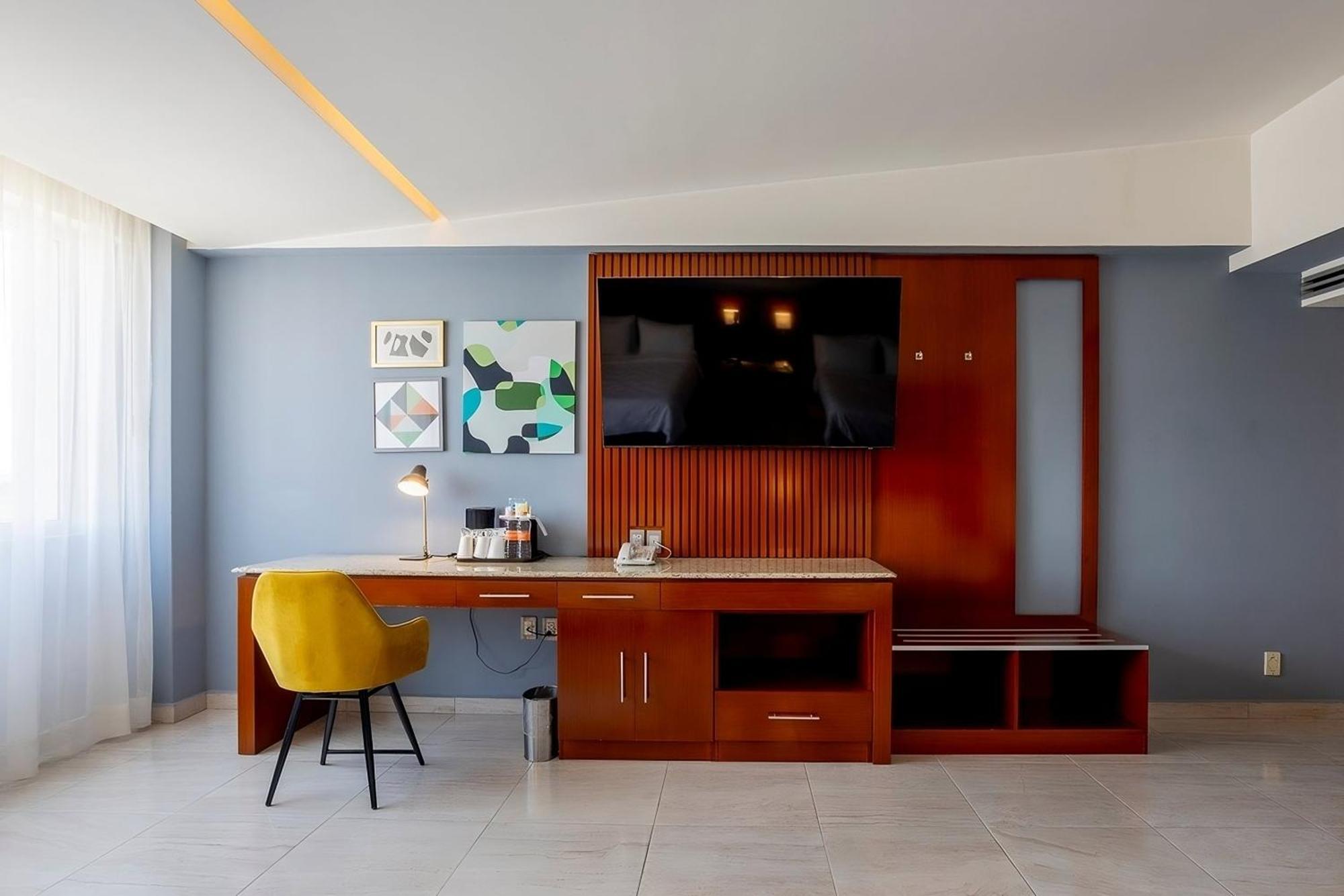 Holiday Inn Puebla Finsa By Ihg Εξωτερικό φωτογραφία