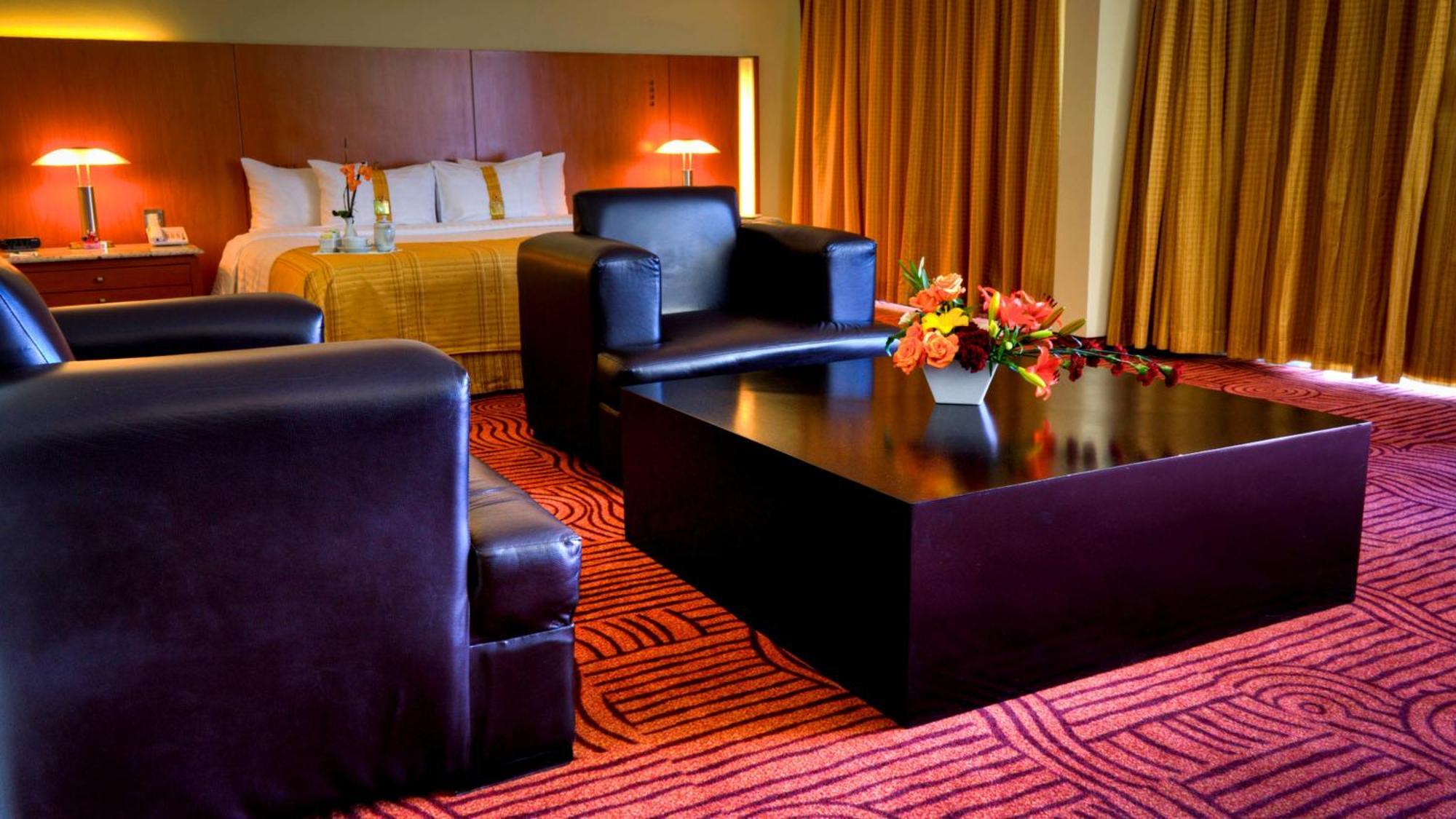 Holiday Inn Puebla Finsa By Ihg Εξωτερικό φωτογραφία