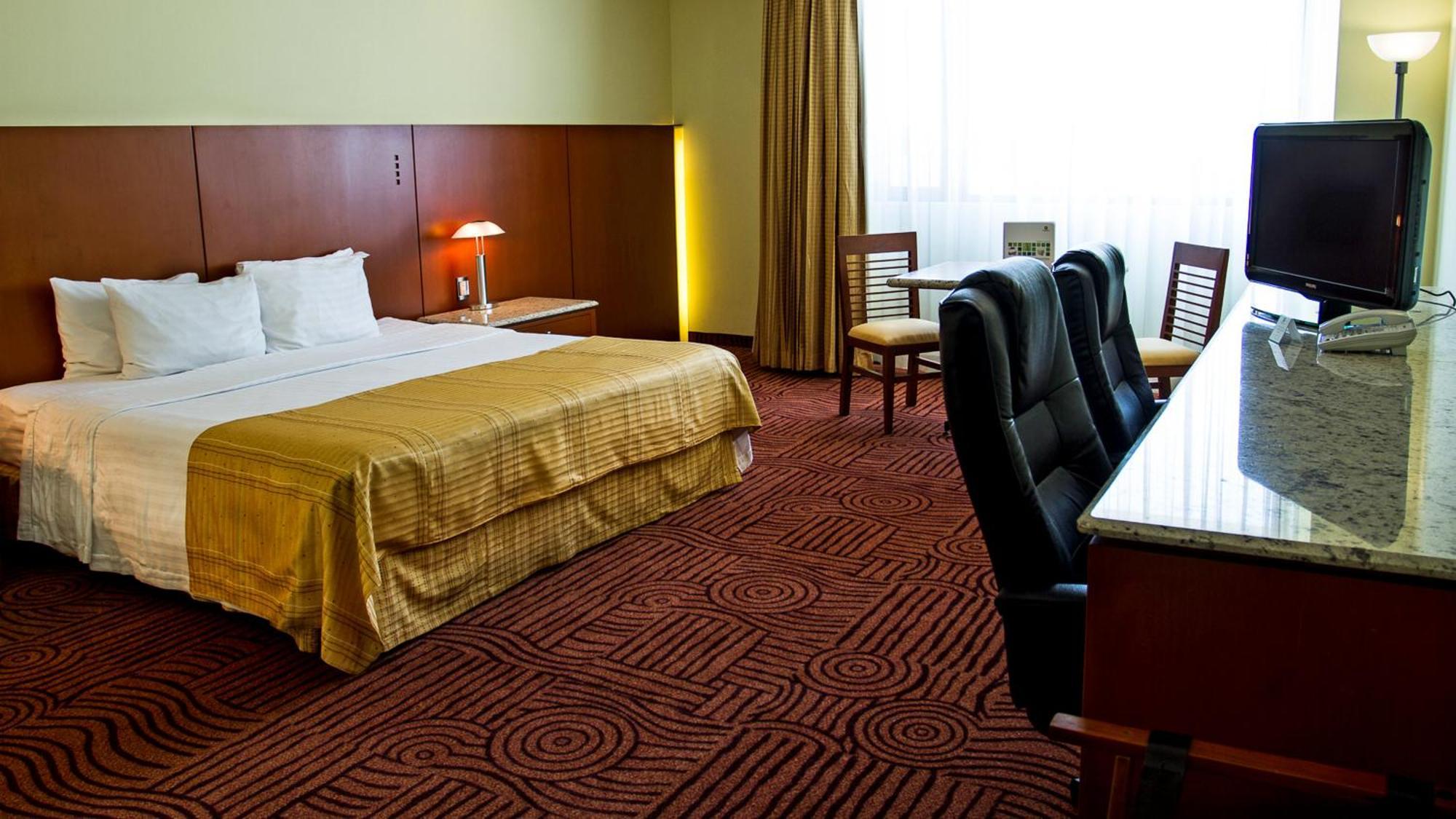 Holiday Inn Puebla Finsa By Ihg Εξωτερικό φωτογραφία