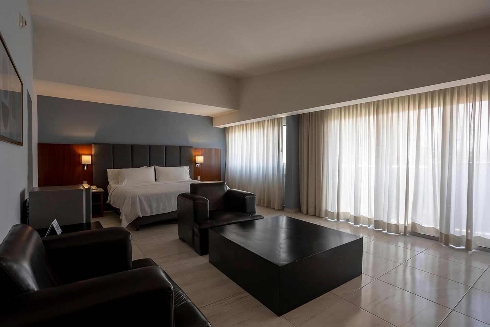 Holiday Inn Puebla Finsa By Ihg Εξωτερικό φωτογραφία