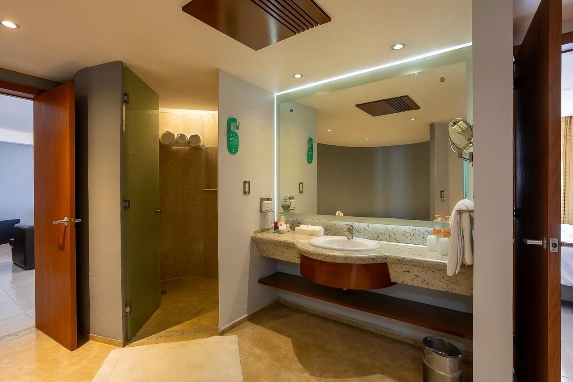Holiday Inn Puebla Finsa By Ihg Εξωτερικό φωτογραφία